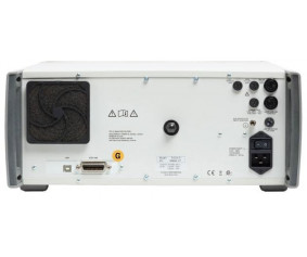 Fluke 5322A Калибратор электрических тестеров и тестеров электробезопасности